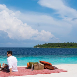 Anantara Kihavah Maldives Villas Maldives Honeymoon Packages Private Island Picnic