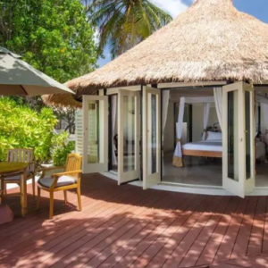 Banyan Tree Vabbinfaru Maldives Honeymoon Packages Beachfront Pool Villa2