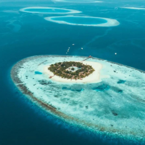 Banyan Tree Vabbinfaru Maldives Honeymoon Packages Aerial View (1)