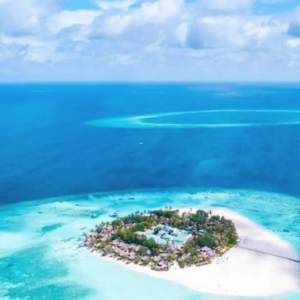 Banyan Tree Vabbinfaru Maldives Honeymoon Packages Aerial View3