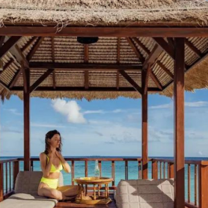 Banyan Tree Vabbinfaru Maldives Honeymoon Packages Meditation