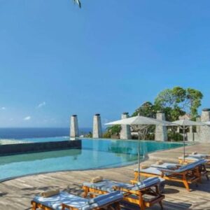 Umana Bali, LXR Hotels & Resorts Bali Honeymoon Packages Infinity Pool View