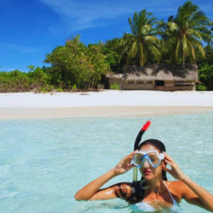 Coco Palm Dhuni Kolhu Maldives Honeymoon Packages Snorkelling