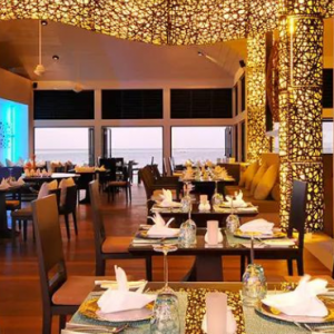 Angsana Velavaru Maldives Honeymoon Packages Azzurro Restaurant And Bar