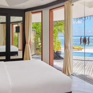 Angsana Velavaru Maldives Honeymoon Packages Beachfront Infinity Pool Villa3
