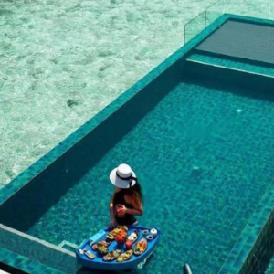 Angsana Velavaru Maldives Honeymoon Packages Floating Breakfast2
