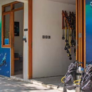 Dhigufaru Island Resort Maldives Honeymoon Packages Diving Centre