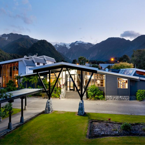 Fiji And New Zealand Multi Centre Honeymoon Packages Scenic Hotel Franz Josef Glacier