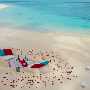 Cocoon Maldives Maldives Honeymoon Packages Kurum Bar