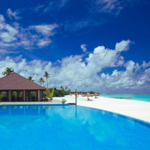 Atmosphere Kanifushi Maldives Honeymoon Packages Sunset Pool Bar2