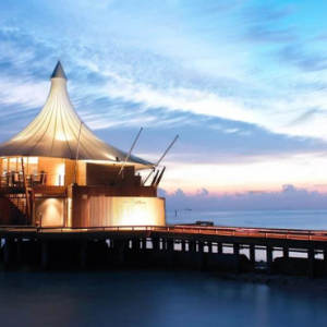 Baros Maldives Maldives Honeymoon Packages The Lighthouse Restaurant