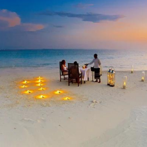 Baros Maldives Maldives Honeymoon Packages Dining On Beach