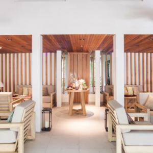 Centara Grand Island Resort And Spa Maldives Maldives Honeymoon Packages Spa Reception