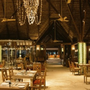 Constance Moofushi Maldives Honeymoon Packages Manta Restaurant