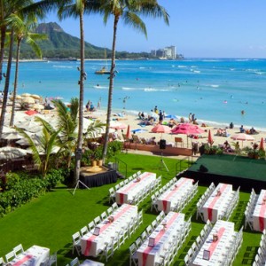 Hawaii Honeymoon Packages Royal Hawaiian Resort Aha Aina Luau