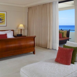 Hawaii Honeymoon Packages Royal Hawaiian Resort Ali I Suite 2